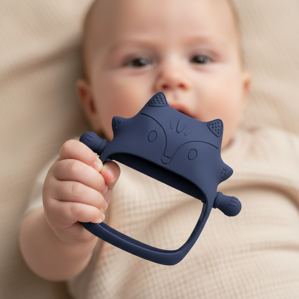 Gryzak silikonowy Lisek - Granatowy