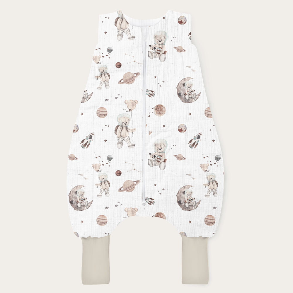 0,5 TOG Muślinowy śpiworek z nogawkami - Space teddy WHITE